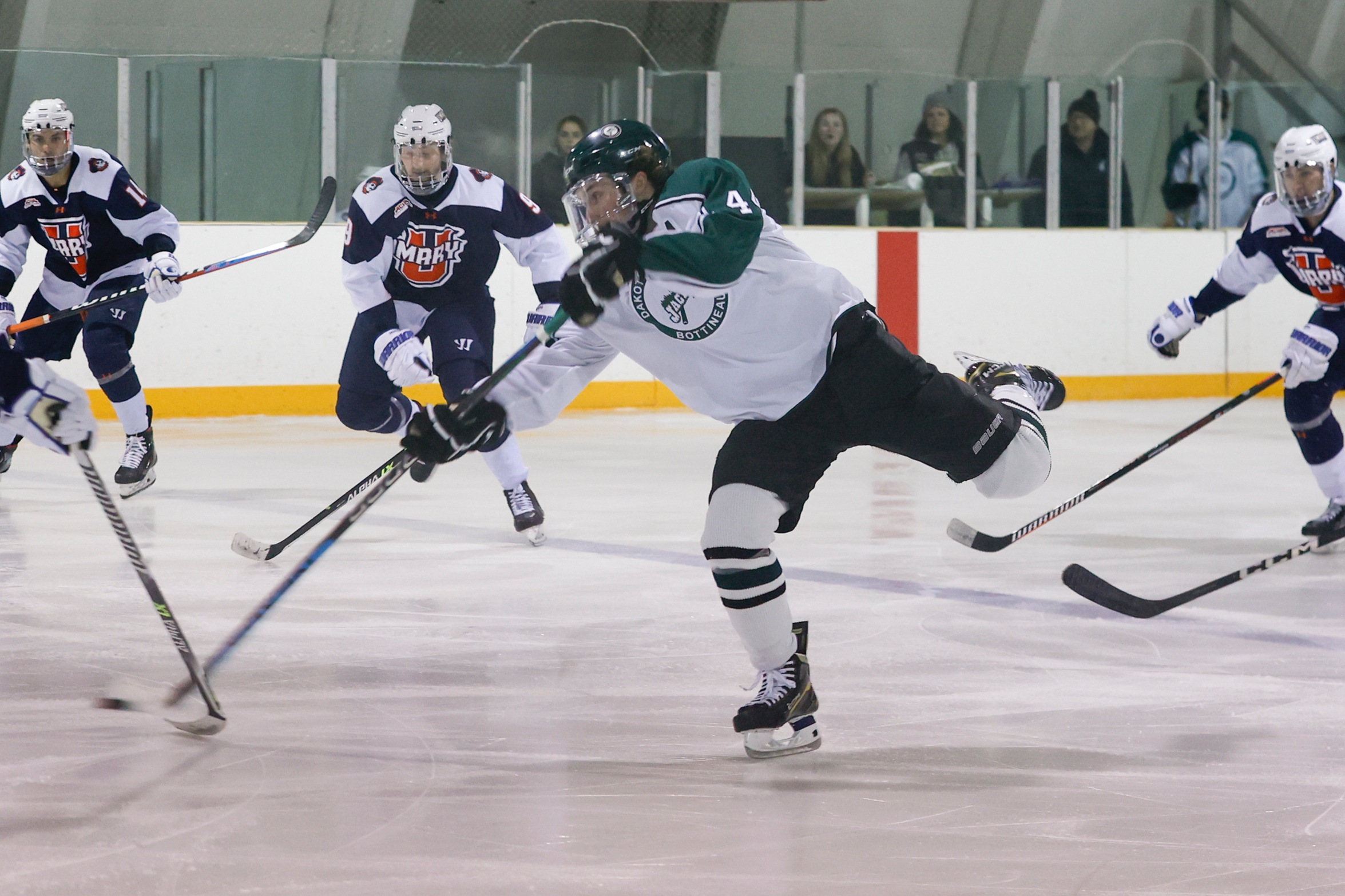 Jacks Extend Win Streak