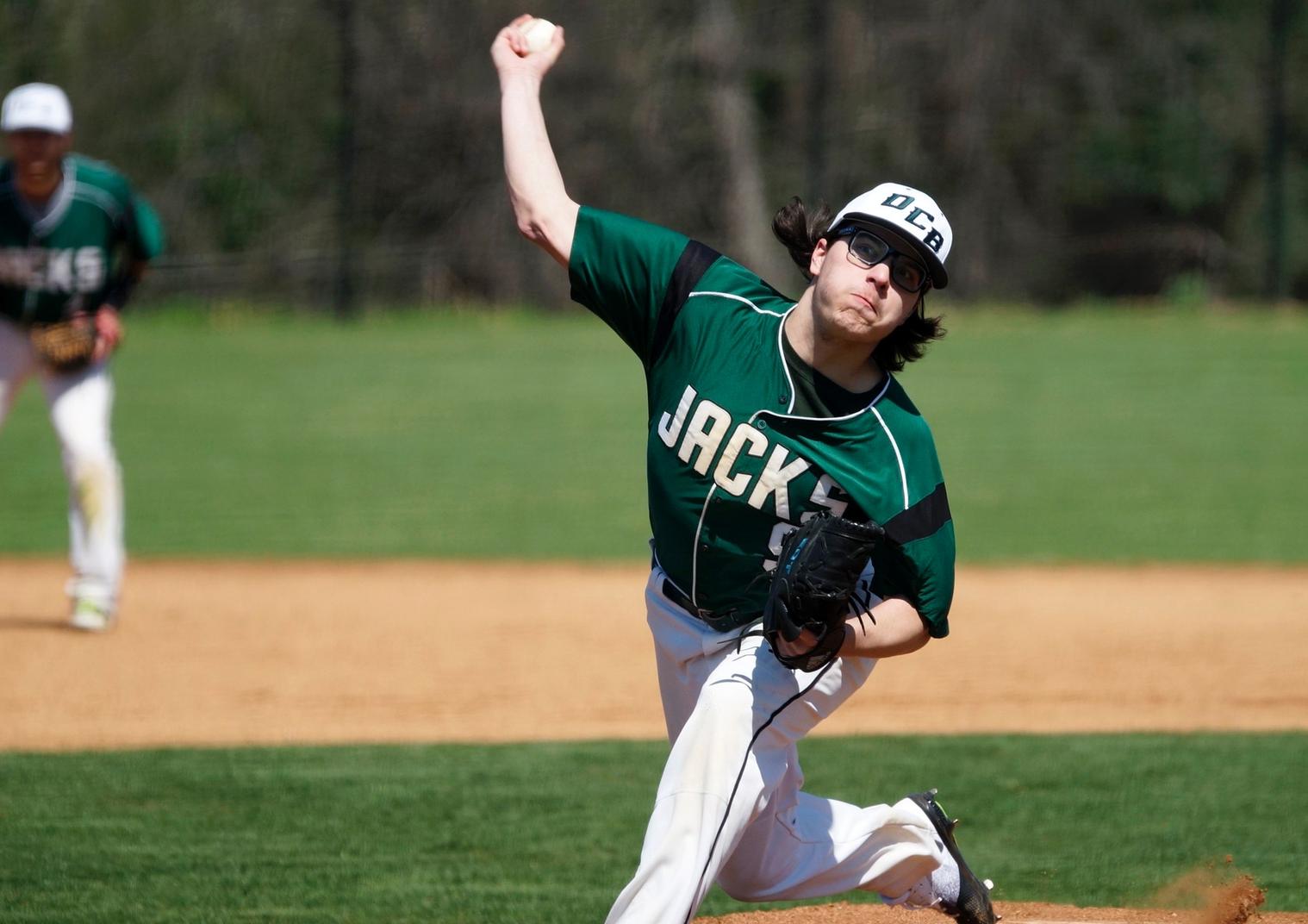 Jacks Blow Out Cardinals in Second Game