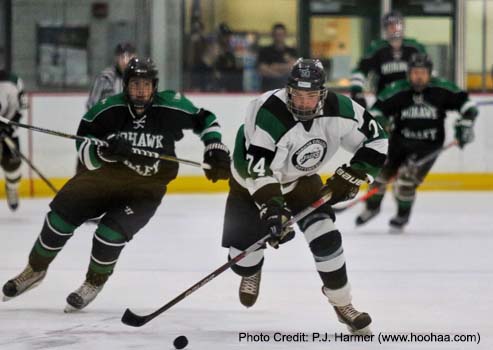 Lumberjacks Get Game One At Nationals