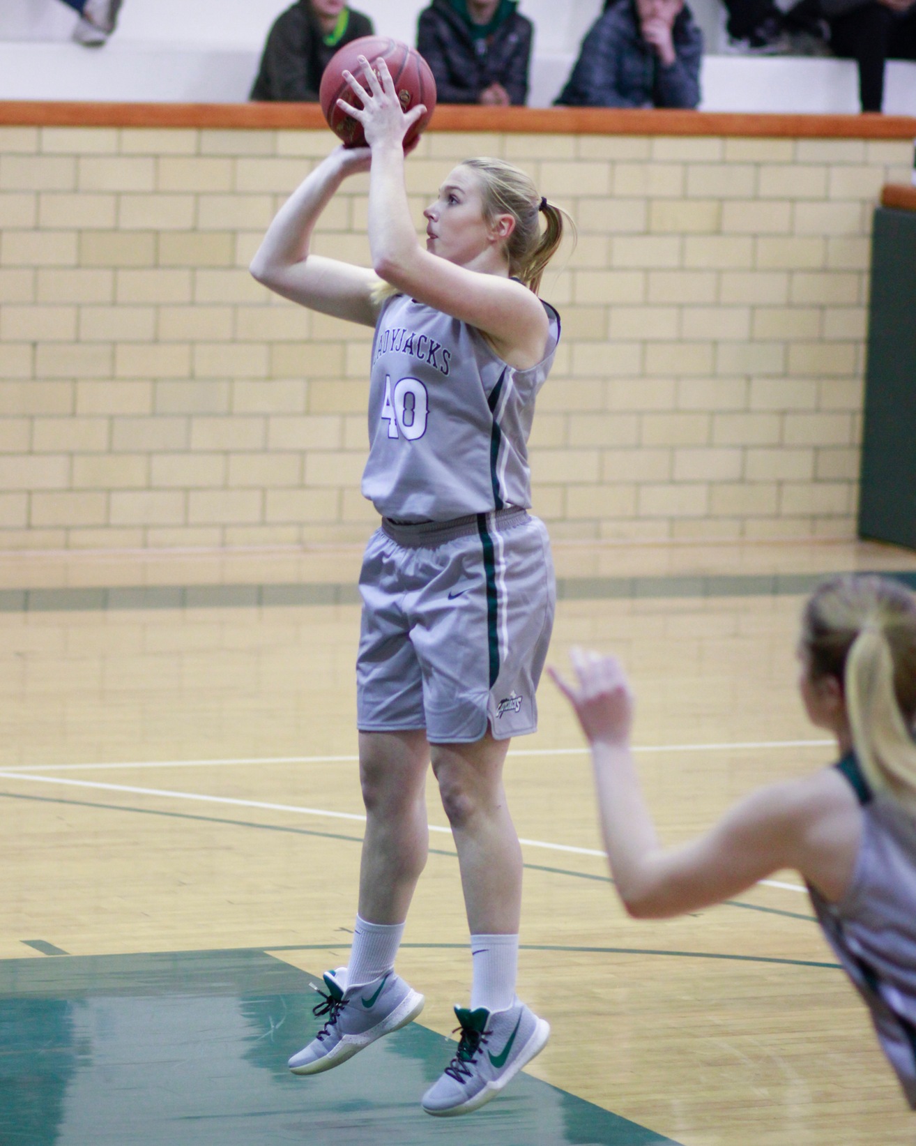 Kelsey Bowers had 8 rebounds in the Ladyjacks win Monday night