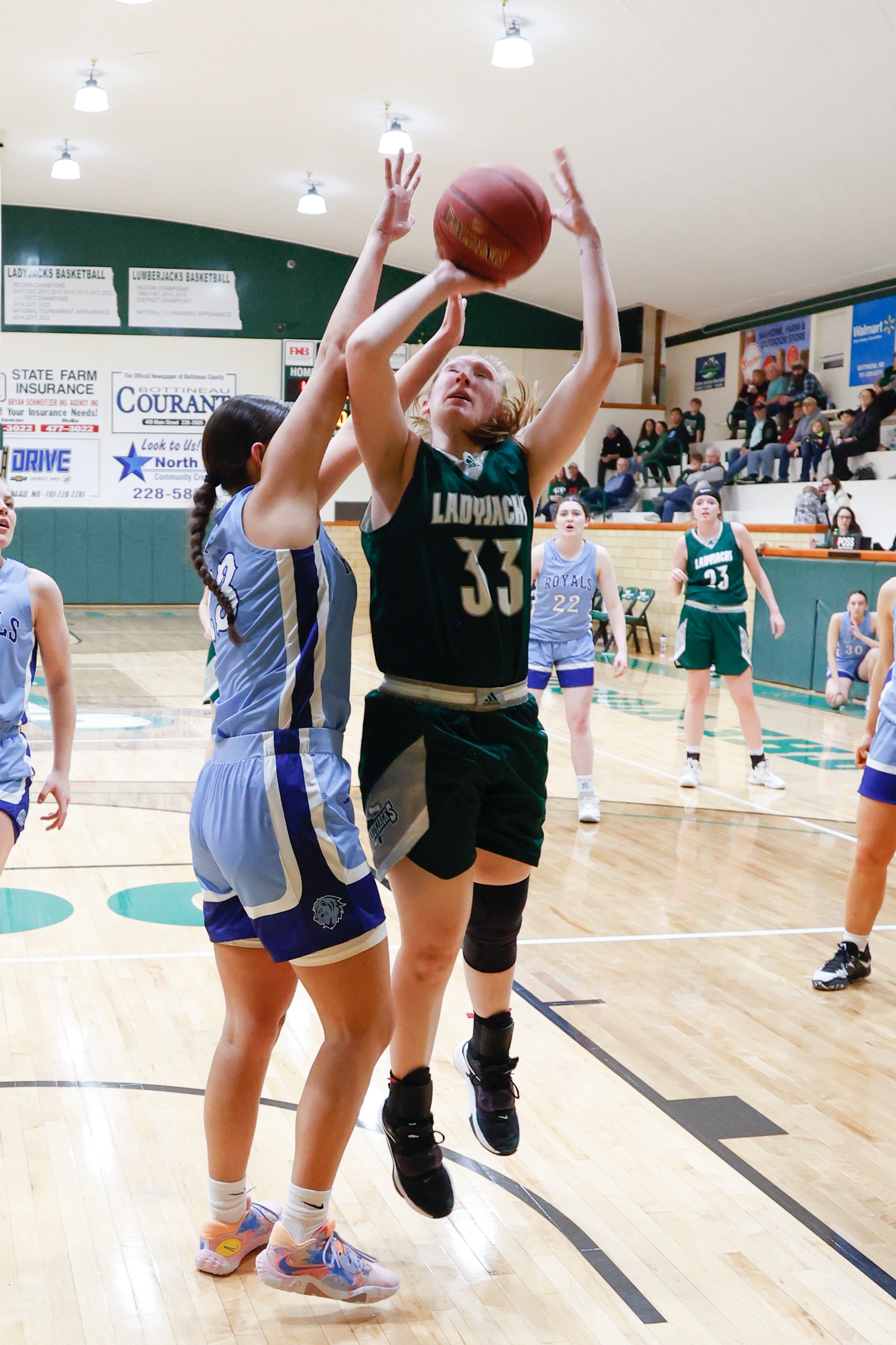 Ladyjacks Fall in Region Championship